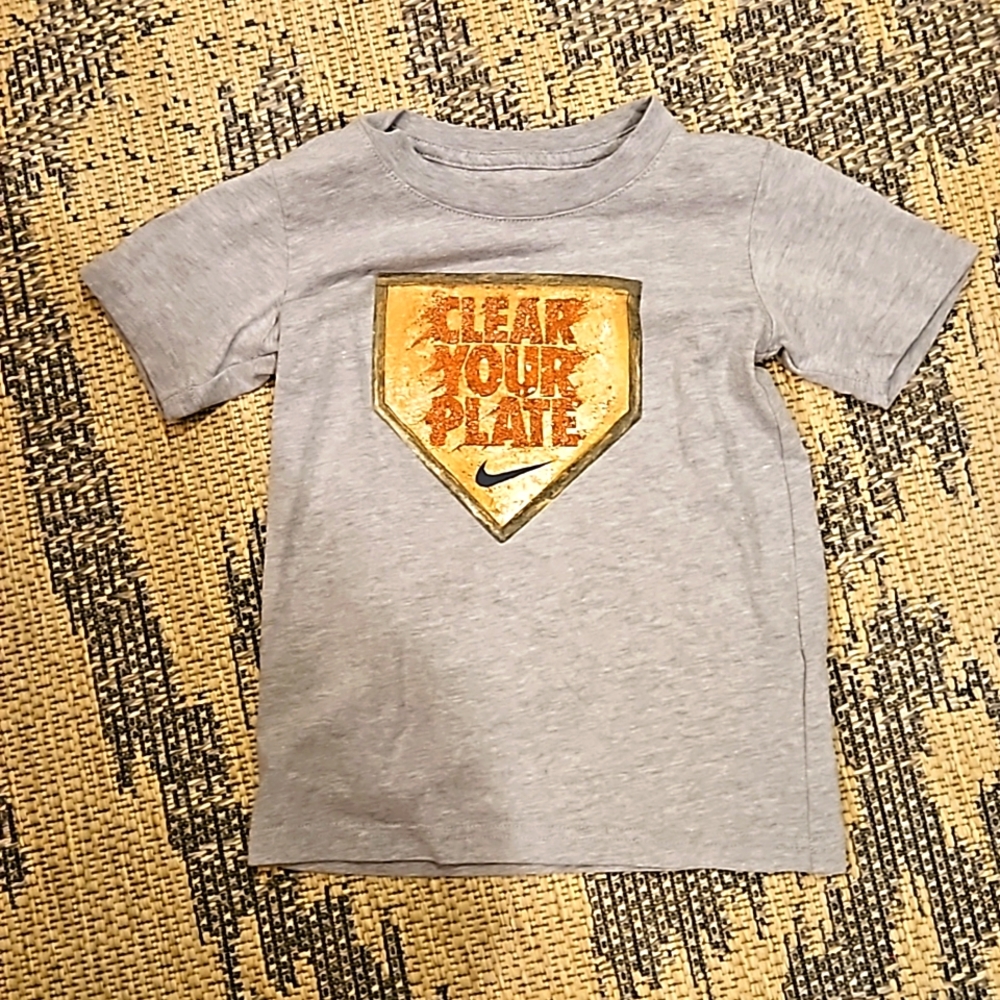 4t nike tee